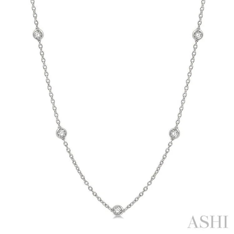 Elegant Chain Necklace For Fashionistas-1 Ctw Round Cut Diamond Fashion Necklace in 14K White Gold