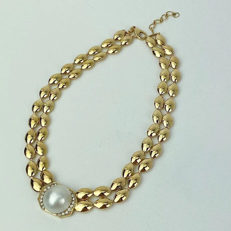 Dainty Diamond Necklace For Elegant Look-Estate Collection - Necklace 14K Yellow Gold/Mabe Pearl