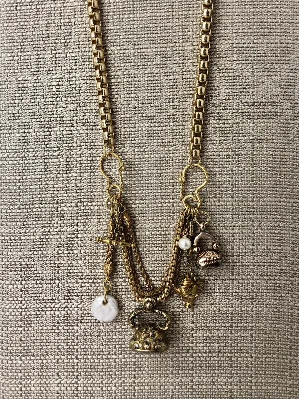 Dainty Gold Necklace For Minimalist Style-Necklace - Three Types of Chains, Pearls & Watch Fobs