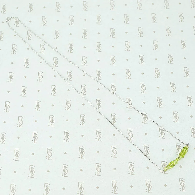 Custom Initial Necklace For Personalized Style-Olio Arc Necklace in Peridot by brunet