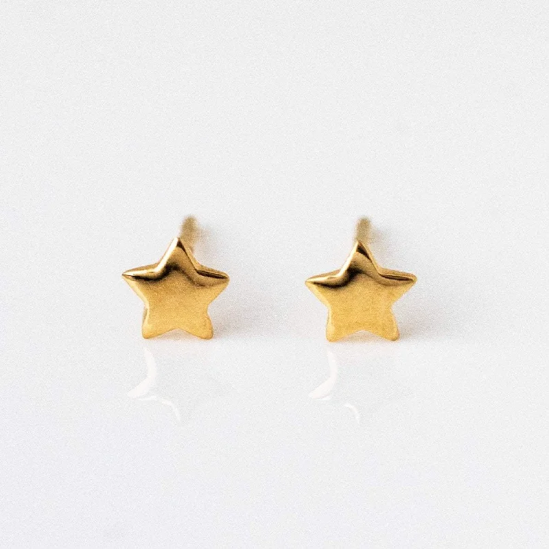 Dainty Earrings For Gift Giving-Solid Gold Star Earrings